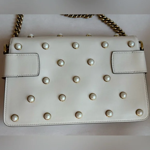 Gucci bag MOVING SALE - Picture 9 of 12